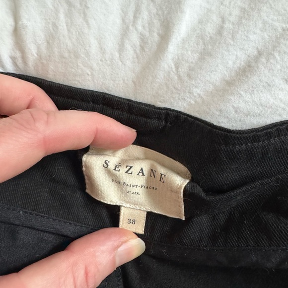 Sezane Black High Waisted Romeo Shorts - Picture 4 of 5